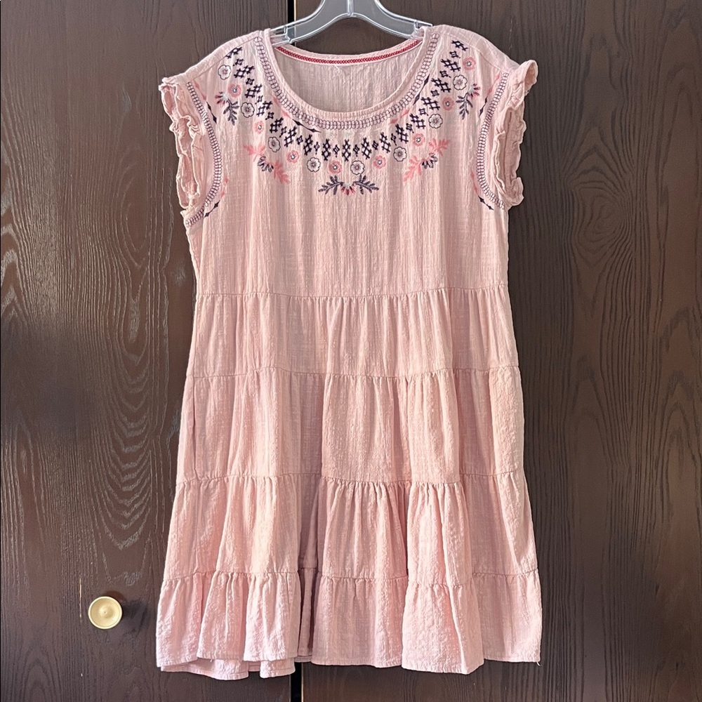 Women's Dusty Pink Embroidered Tiered Dress w/pockets